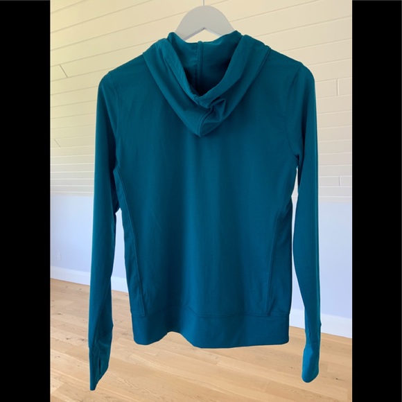 Hyba Hoodie - Picture 2 of 7